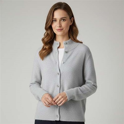 Pulóvery z čistej vlny